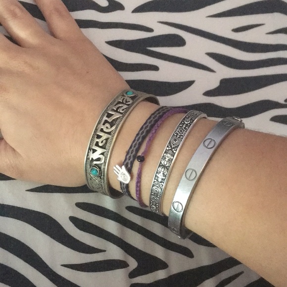 Silver Bangle - Picture 6 of 8